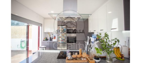 5 bedrooms House in Barreiro, Portugal No. 155833 12