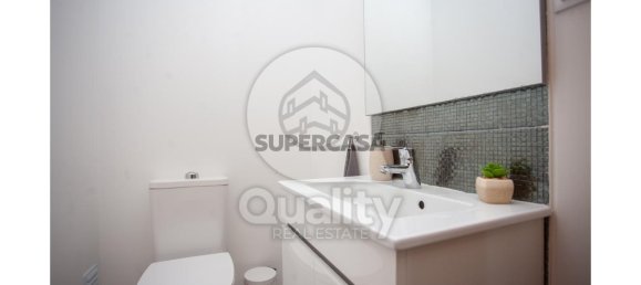 5 bedrooms House in Barreiro, Portugal No. 155833 8