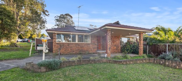 3 bedrooms House in Bradbury, Australia No. 265 7