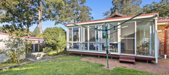 3 bedrooms House in Bradbury, Australia No. 265 9