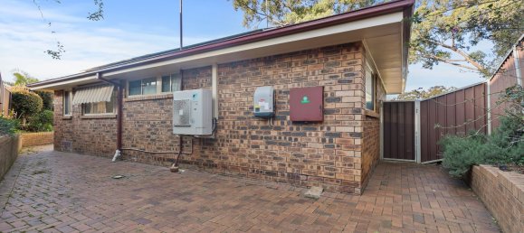 3 bedrooms House in Bradbury, Australia No. 265 8