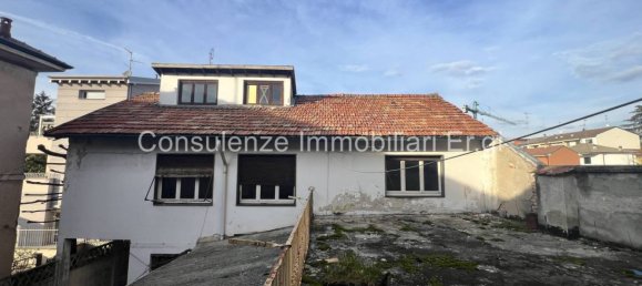 7 غرف نوم فيلا في Garbagnate Milanese, Italy رقم 196970 6