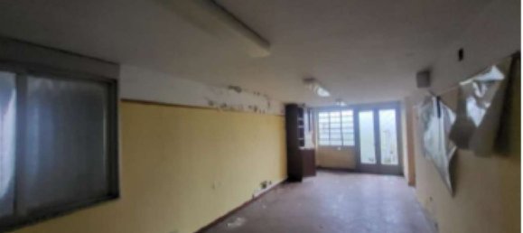 422m² Warehouse in Rovello Porro, Italy No. 309997 9