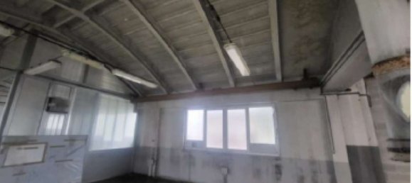 422m² Warehouse in Rovello Porro, Italy No. 309997 7