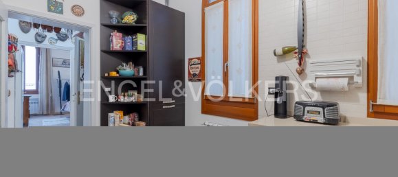 3 bedrooms Apartment in Venice, Italy No. 131958 8