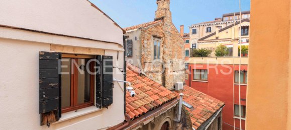 3 bedrooms Apartment in Venice, Italy No. 131958 17