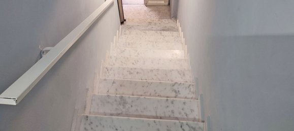 3-salle Appartement à Gaeta, Italy No. 80686 11