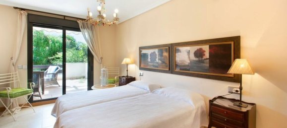 3 bedrooms Apartment in Estepona, Spain No. 80149 8