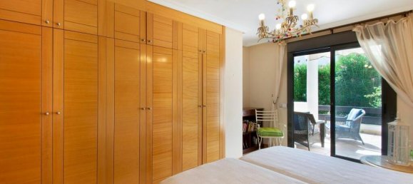 3 bedrooms Apartment in Estepona, Spain No. 80149 11