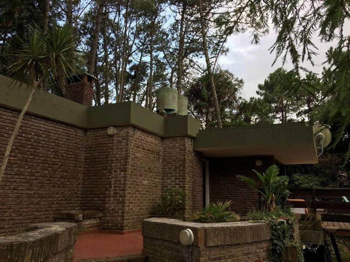 4 غرف نوم منزل في Mar del Plata, Argentina رقم 100742