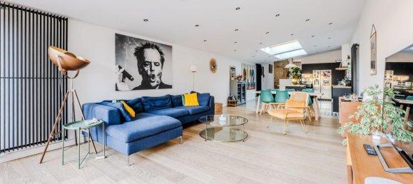 4 bedrooms House in La Madeleine, France No. 221454 2