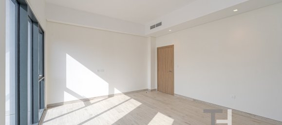 Villa de 5 dormitorios en Al Furjan, UAE No. 95263 3