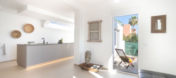 4 bedrooms Townhouse in Marbella, Spain No. 103426 17