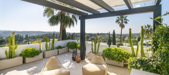 4 bedrooms Townhouse in Marbella, Spain No. 103426 5