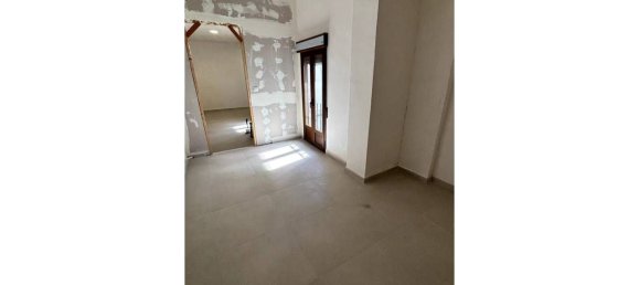 Apartamento T3 em Baza, Spain N.º 166243 4