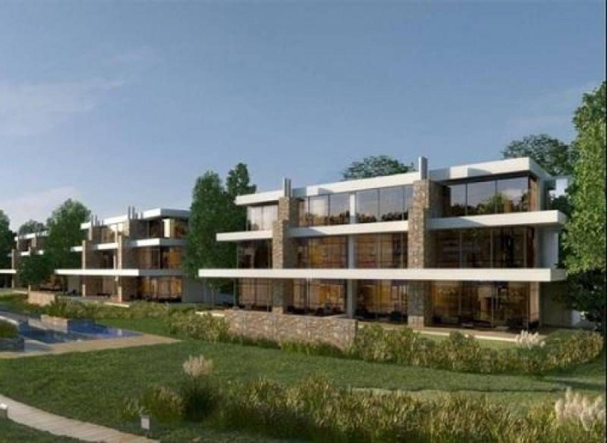 2 bedrooms Apartment in Tigre, Argentina No. 18983