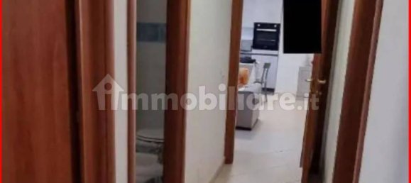 Apartamento de 3 dormitorios en Vittoria, Italy No. 208821 4