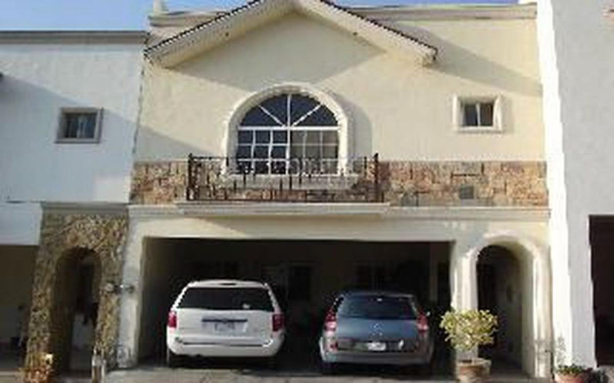 3 bedrooms House in Nuevo Leon, Mexico No. 155412