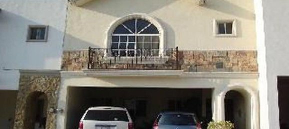 3 bedrooms House in Nuevo Leon, Mexico No. 155412 2