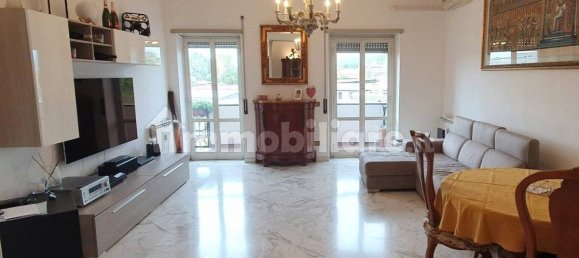 3 bedrooms Apartment in Rome, Italy No. 216548 4