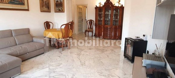 3 bedrooms Apartment in Rome, Italy No. 216548 6
