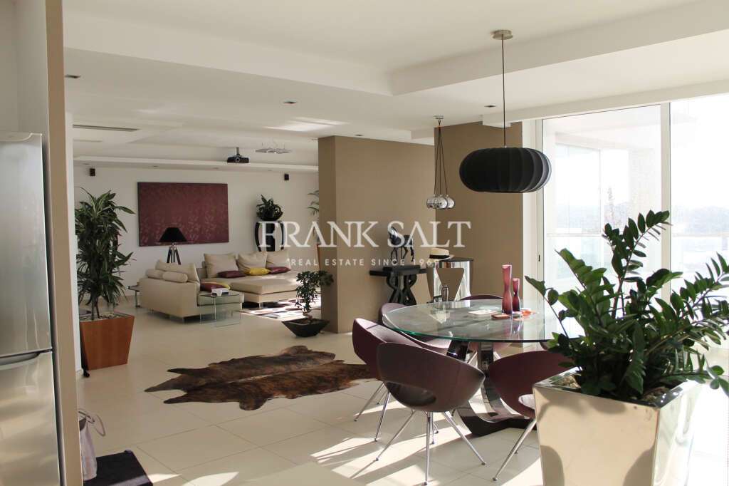 3 bedrooms Apartment in Sliema, Malta No. 6654