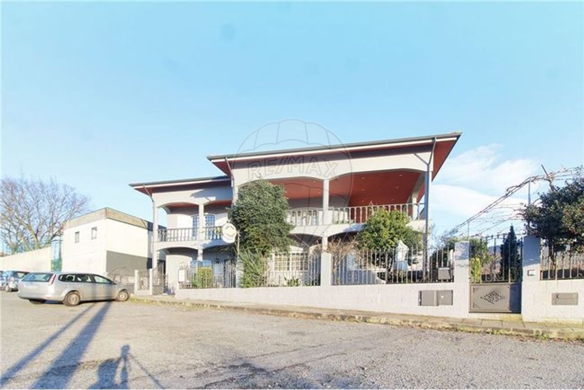 Casa T4 em Santo Tirso, Portugal N.º 27390