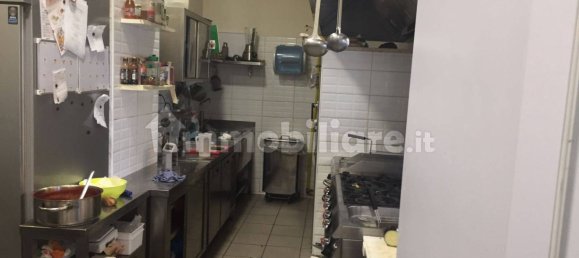 2-salle Propriété commerciale à Rome, Italy No. 33126 17