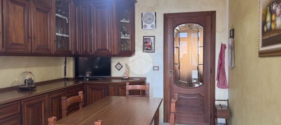 4 Schlafzimmer Wohnung in Rivalta di Torino, Italy, Nr. 332605 12