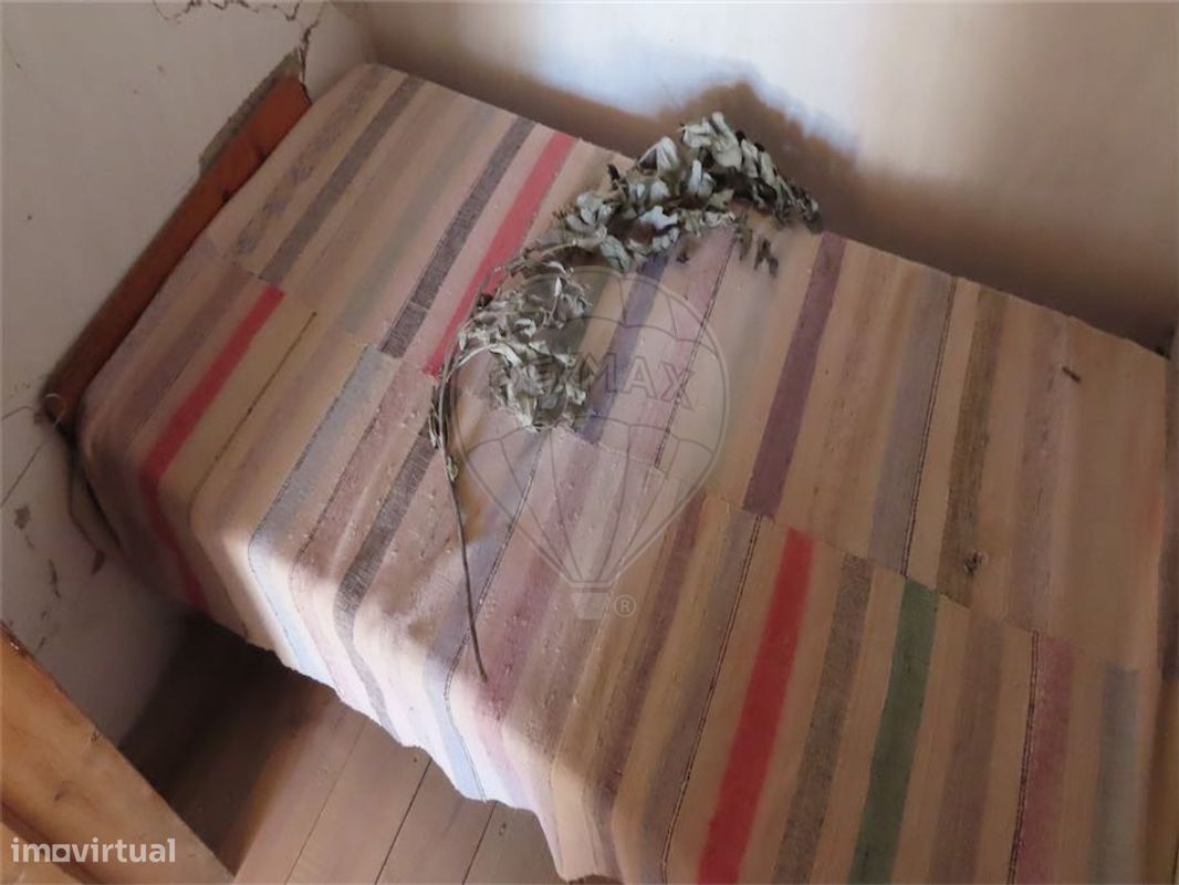 3 bedrooms House in Santo Andre das Tojeiras, Portugal No. 179464