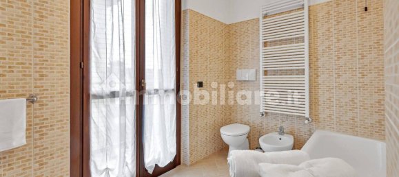2 Schlafzimmer Wohnung in Abbiategrasso, Italy, Nr. 138921 17