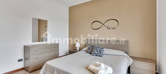 2 Schlafzimmer Wohnung in Abbiategrasso, Italy, Nr. 138921 12