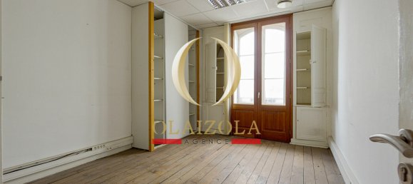 Офис 120м² в Байонна, Франция № 106567 10