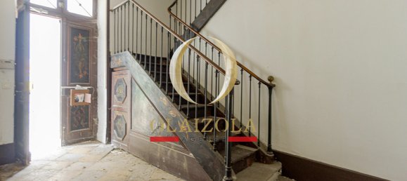 Офис 120м² в Байонна, Франция № 106567 13