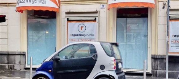 170m² Commercial property in Catania, Italy No. 286798 14