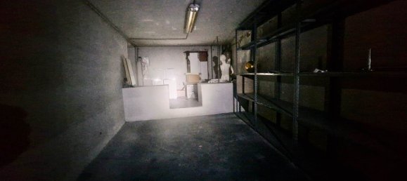 170m² Commercial property in Catania, Italy No. 286798 23