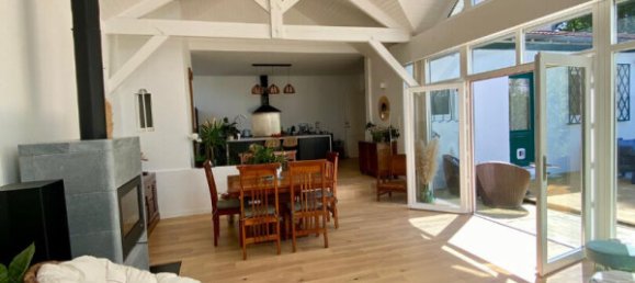  Castillos de 1 dormitorio en Pessac, France No. 332264 5