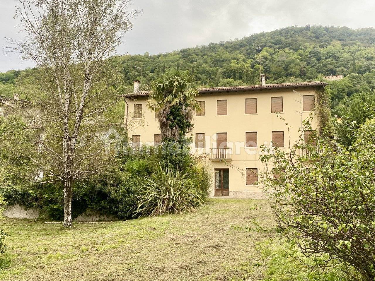 Villa de 6 dormitorios en Valdobbiadene, Italy No. 122109