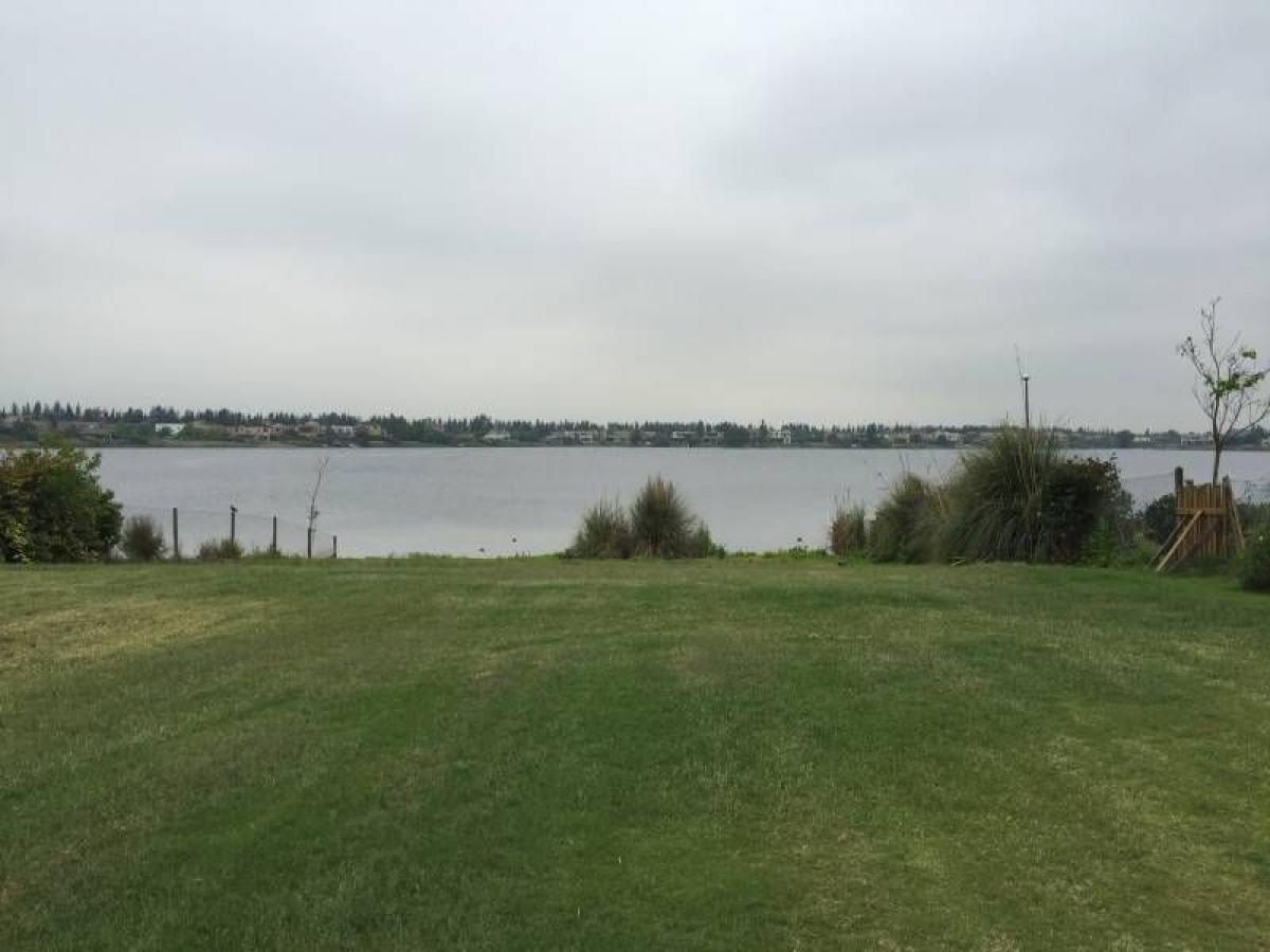  قطعة أرض في Tigre, Argentina رقم 50630