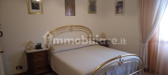 Apartamento de 2 dormitorios en Arezzo, Italy No. 165165 34