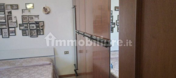 Apartamento de 2 dormitorios en Arezzo, Italy No. 165165 22