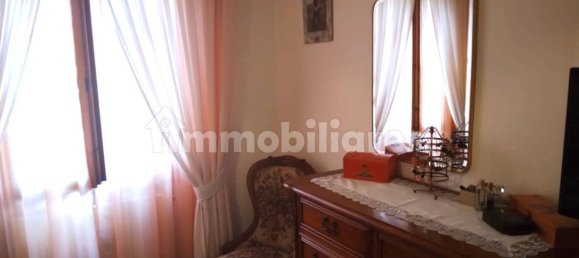 Apartamento de 2 dormitorios en Arezzo, Italy No. 165165 10