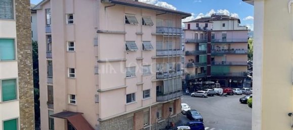 5 bedrooms Apartment in Florence, Italy No. 337005 26