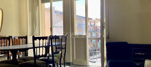 5 bedrooms Apartment in Florence, Italy No. 337005 3