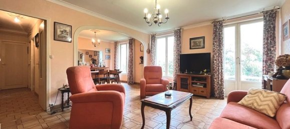 2 bedrooms House in Tours, France No. 223652 7