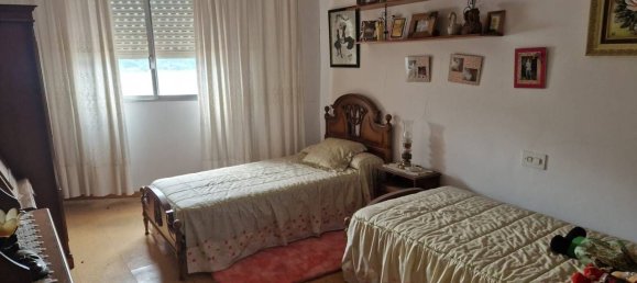 3 bedrooms Apartment in Ourense, Spain No. 190670 4