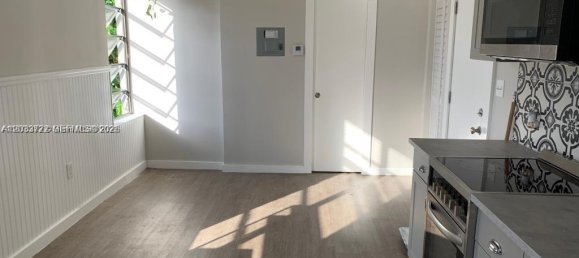 1 dormitorio villa en alquiler en Miami, Miami-Dade, Florida, USA № 614957 10