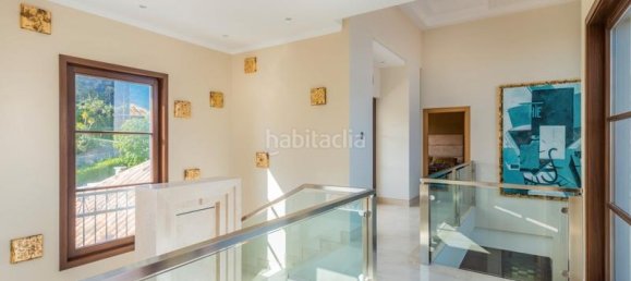 6 bedrooms House in Marbella, Spain No. 23000 7