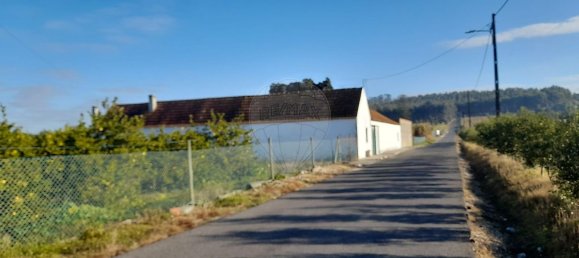 3 bedrooms House in Fazendas de Almeirim, Portugal No. 25584 5