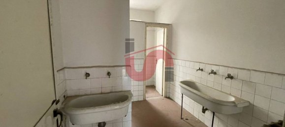 1630m² Office in Benevento, Italy No. 160894 33